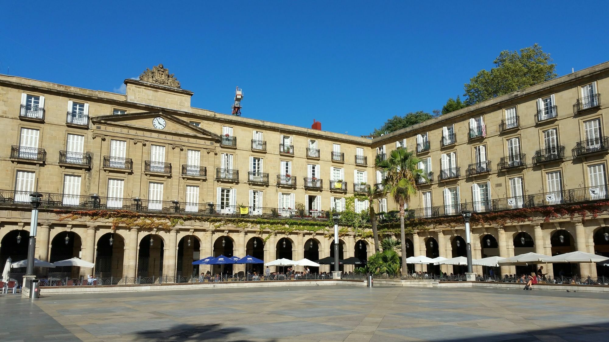 Casual Serantes Hotel Bilbao Exterior photo